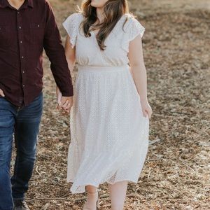 EUC Moonlight Walk Eyelet Lace Flutter Sleeve Midi Dress